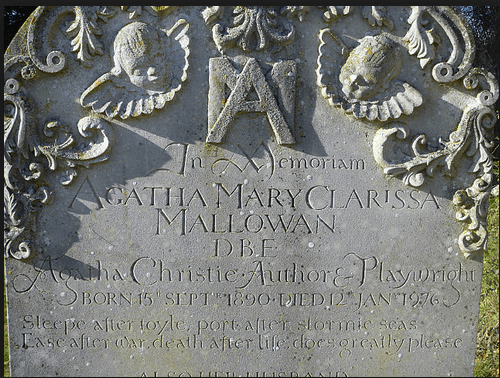 inscrição no túmulo.png